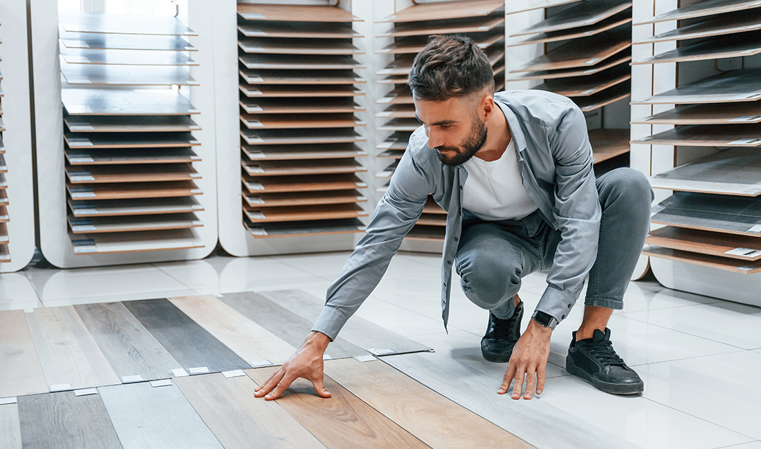 Ceramic Tile vs. Vinyl Tile: A Comprehensive Comparison for Commercial Spaces
