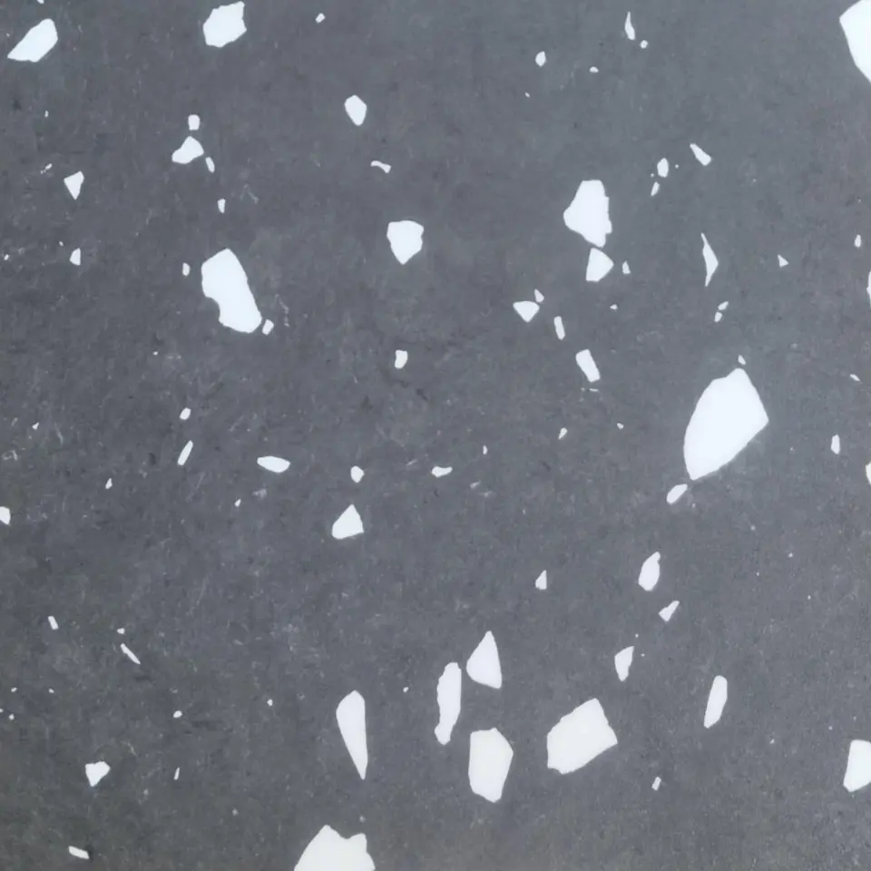 Gray Stone Look LVT Flooring Pattern - 2TQ2210